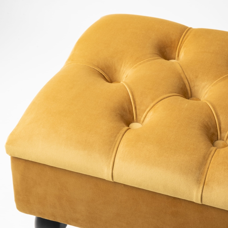 pouffe with storage compartment