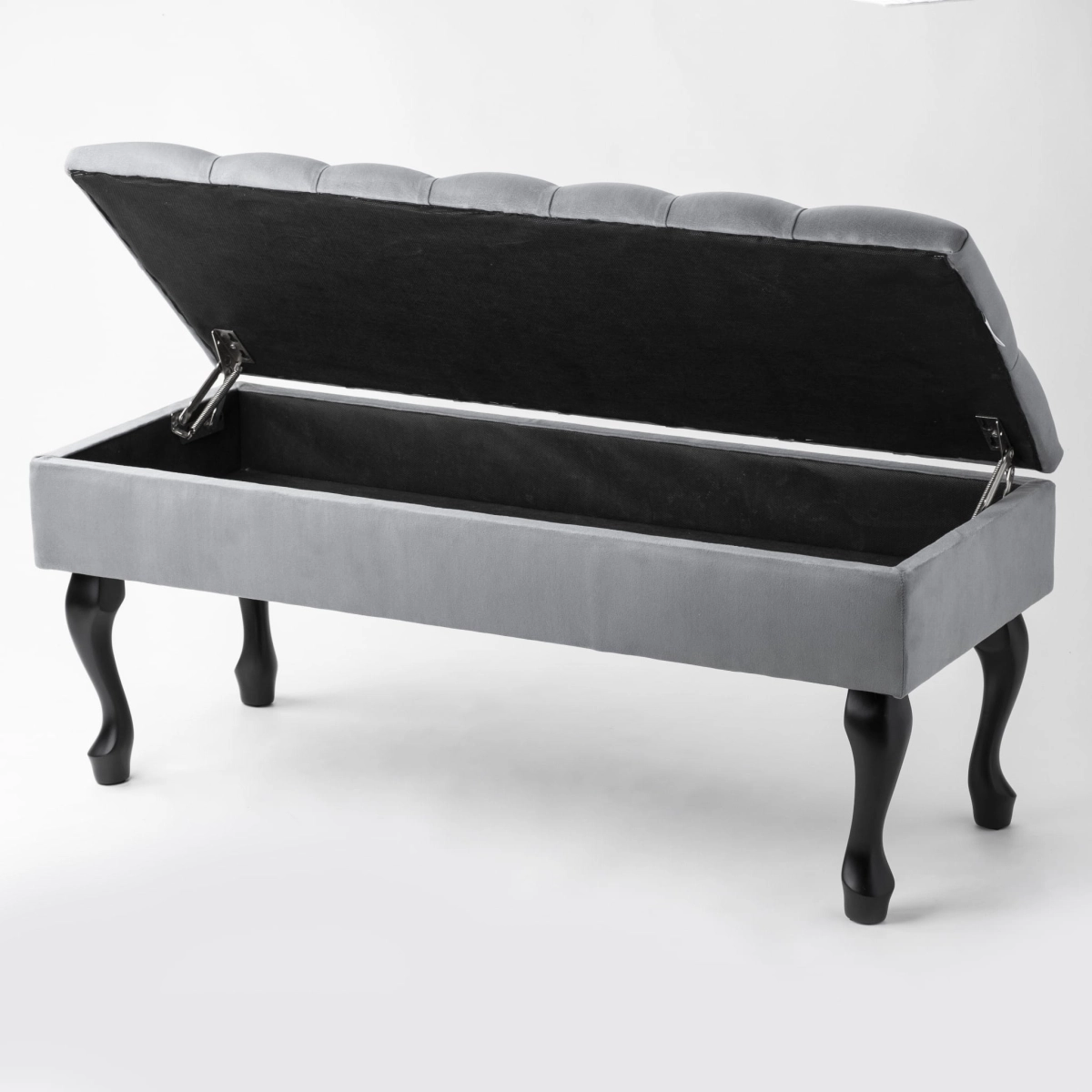 pouffe with storage compartment