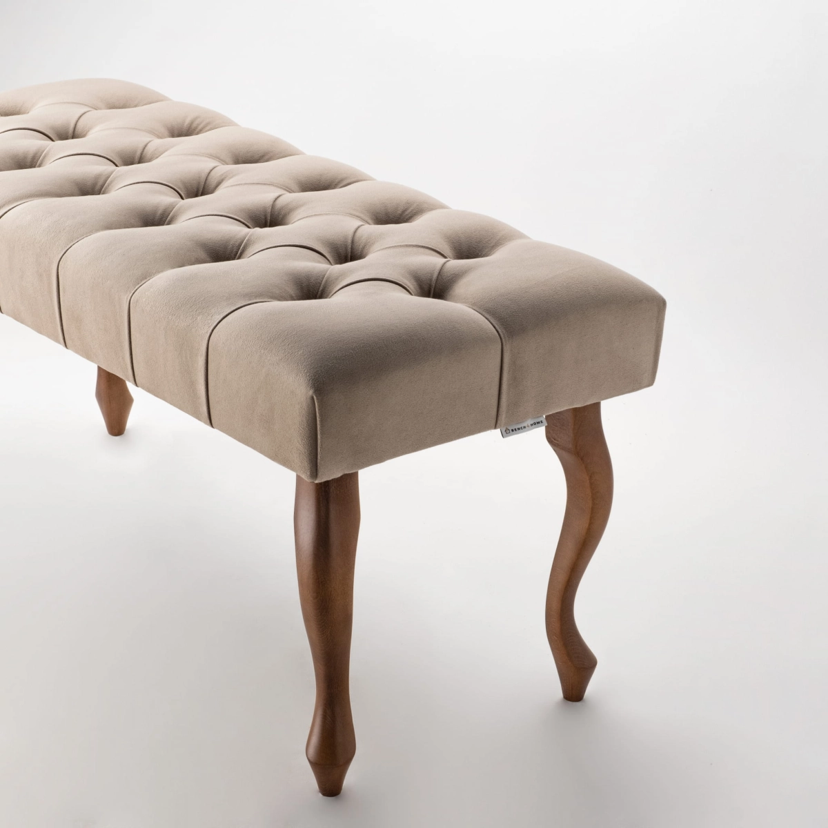 Elegant tufted latte bench – a functional and stylish piece of furniture for your home or office