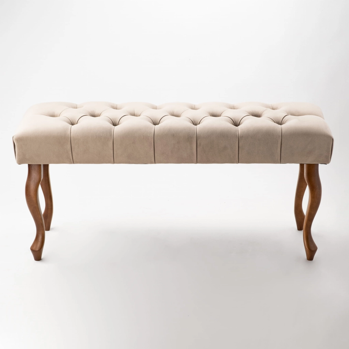 Quilted bench in light latte color