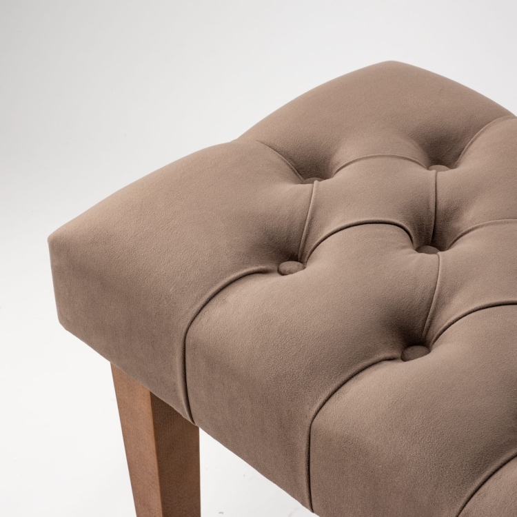 Tufted Brown Bench with Wooden Base