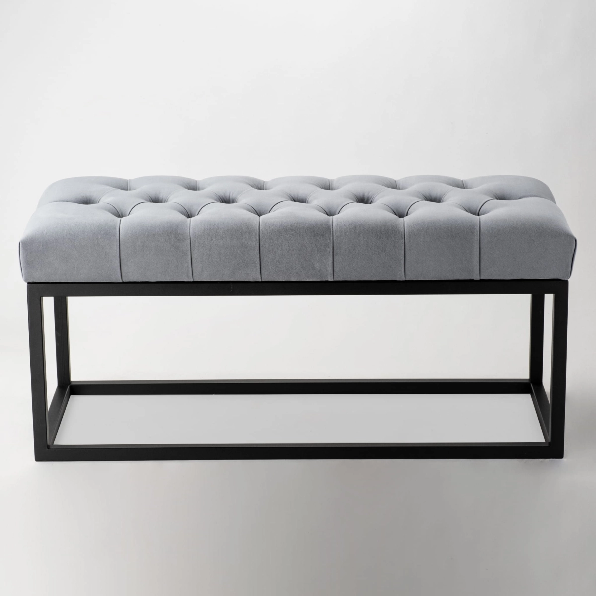 Quilted bench for hallway in industrial style